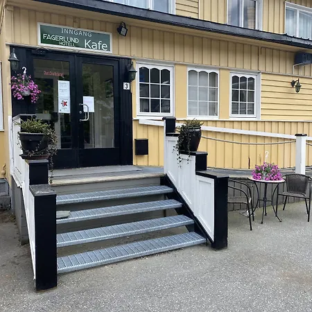 ホテル Fagerlund 4*